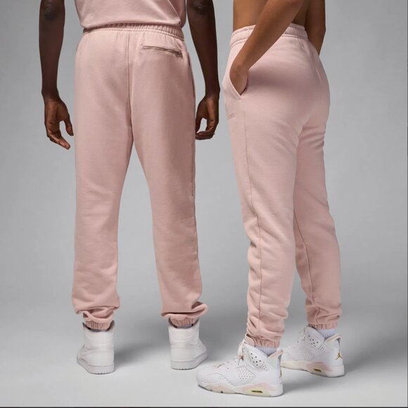 NEW with Tag Jordan Wordmark Men's Fleece Pants in Pink Oxford - Picture 2 of 9
